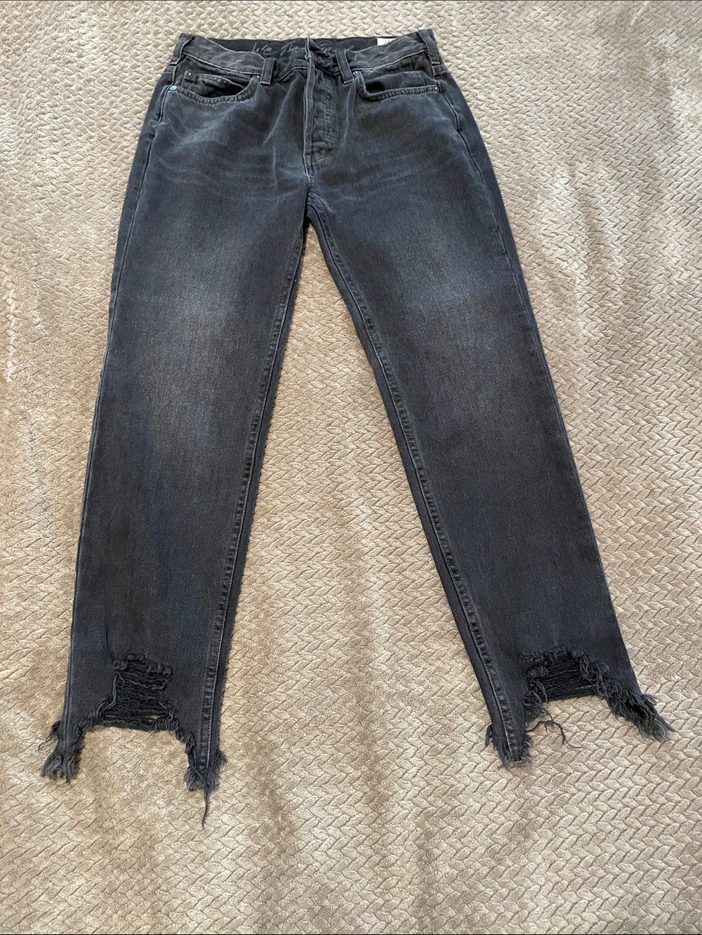 We The Free faded Black Slim Straight Distressed Hem Jeans
